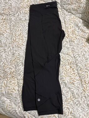 lululemon athletica Black Cropped High-Rise Workout Leggings